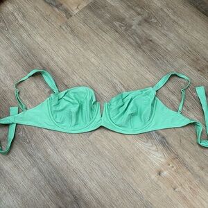 Monday swimwear clovelly bathing suit top